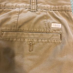 IZOD Saltwater Chino’s. Flat Front